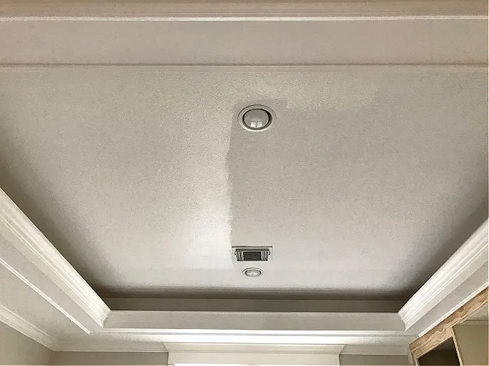 Eggshell Paint for ceilings